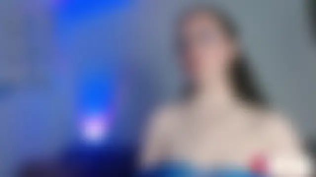 IvyClouds Adlı Modelin Canlı Sohbet Odası