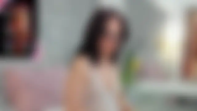 LisaCroft Adlı Modelin Canlı Sohbet Odası