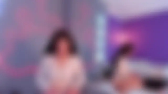 zoe_henderson Live chatroom