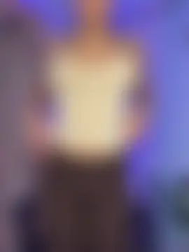 Show modela FerrariFrench na web-kameri