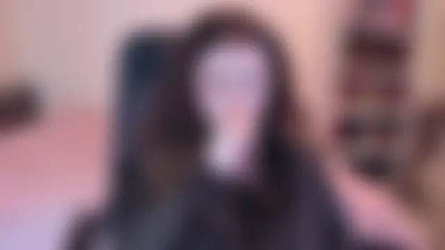 GwenSummers Show in webcam