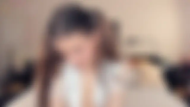 CathrynCovil: διαδικτυακό σόου στην κάμερα