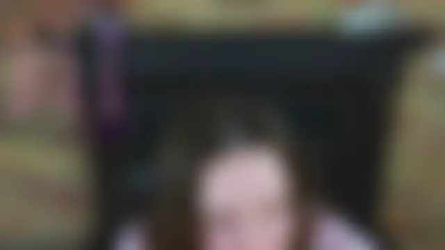 Ellie_Sunset: онлайн-секс-чат