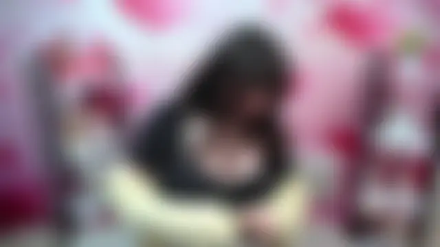 NeonilaLisovaのライブチャットルーム