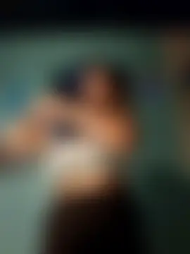 Sweetsugar22678 élő chatszobája