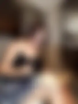 Phòng Chat Trực Tiếp IsisBlake