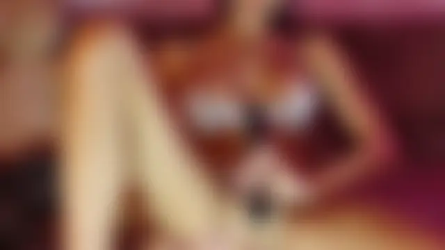 Eva_Millar: δωμάτιο απευθείας συνομιλίας