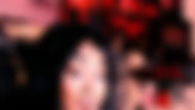 indian_dreamgirl Adlı Modelin Canlı Sohbet Odası