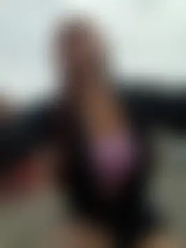 Samyra_Biker12's Webcam Show