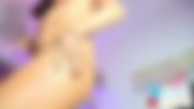 jennifer_Scot Adlı Modelin Canlı Sohbet Odası