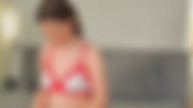 Chat soba uživo modela Roxy_Wilde