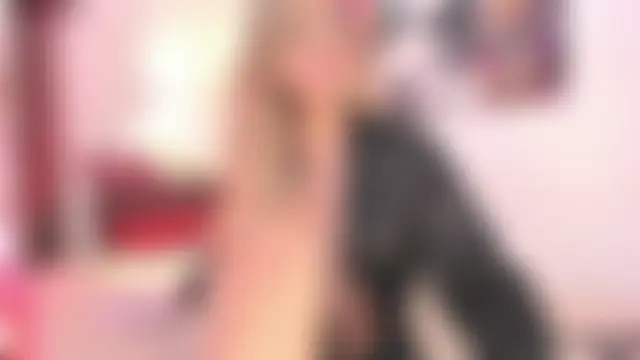 Agatha210 élő chatszobája