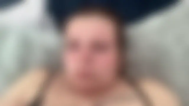 Ellarose-xo's Webcam Show