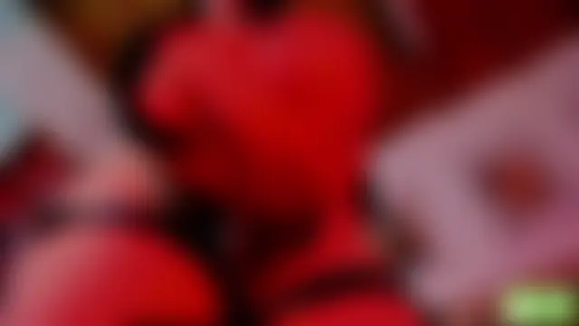 madame_ibby's Live Chat Room