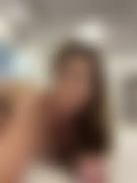 IsabellaEtthan Chat Room in diretta