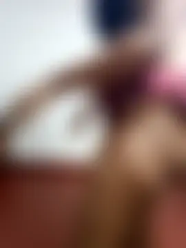 Show de honeyi_babe na webcam