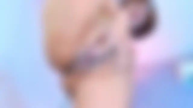 lanna_w Show in webcam