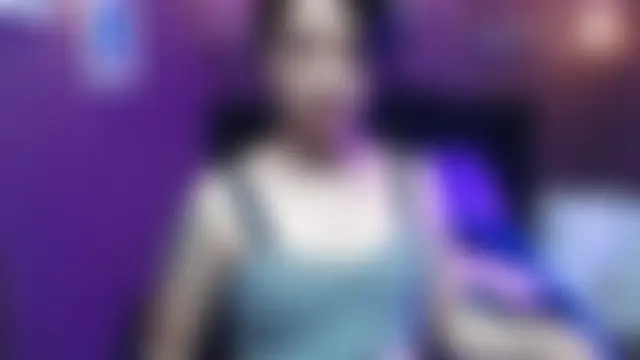 lilysmile's Webcam Show