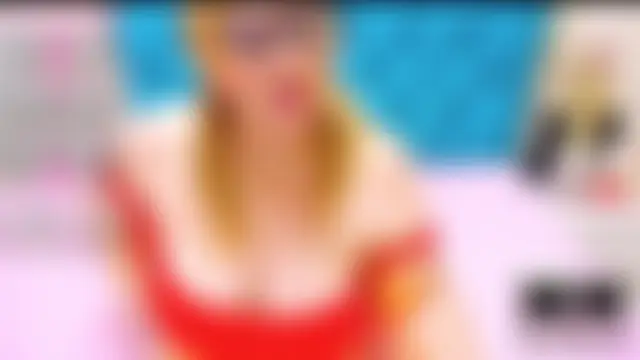 Nayla_Garner Adlı Modelin Canlı Sohbet Odası