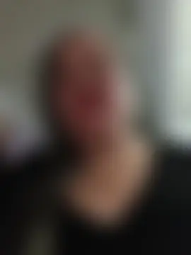 CheekySnowQueen_69's Live Chat Room