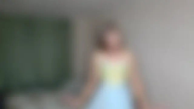 YaniSuns Show in webcam