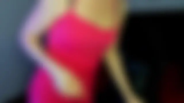 Chat XXX en directo de ElaraVoltage