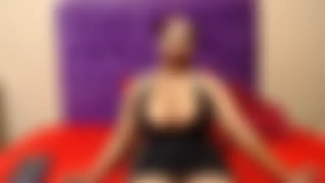 EBONYBUSTYY live XXX chat