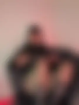 Ravenna666_ élő chatszobája