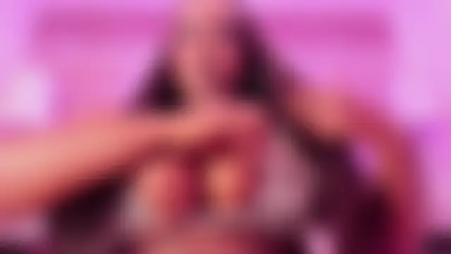 Chat +18 de ShaniaBrownn ao vivo