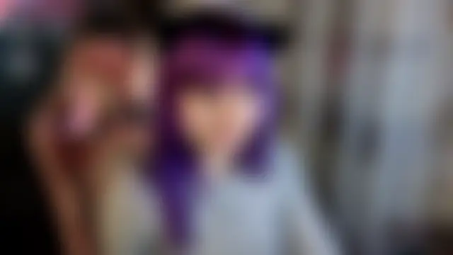 KristiBloom 即時 XXX 聊天