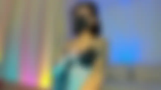 DeferentUproar Live Chatrum