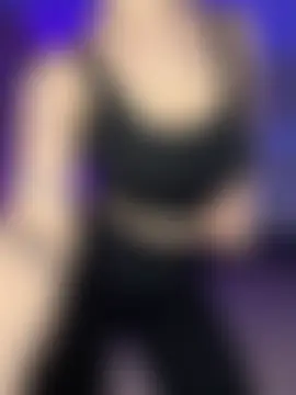 عرض كام EvalKiss