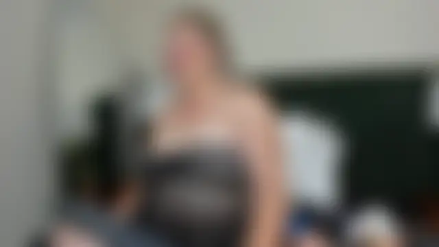 RoxanneSquirtn Webbikameraesitys