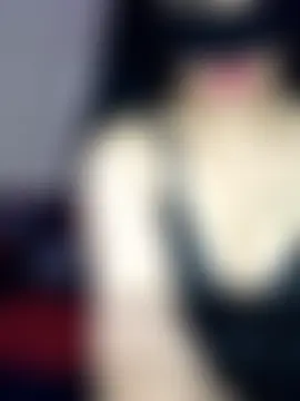 Zouzou_sexy's Webcam Show