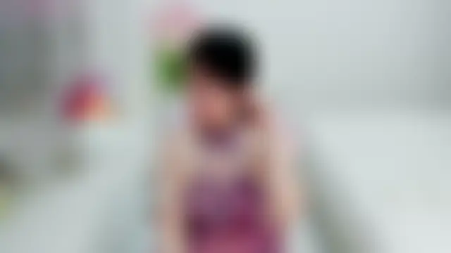 Vivian-6's Live XXX Chat