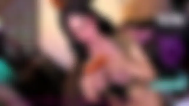 Show modela 10incSophiaBigCock2CUM na web-kameri