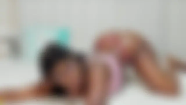 _heavenlysent's Live Chat Room