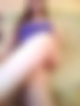 Živý XXX chat modest_lolia