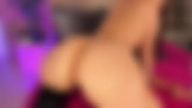 MiaKay1のライブチャットルーム