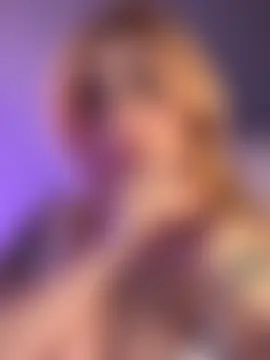 KellyMoors Chat XXX in diretta