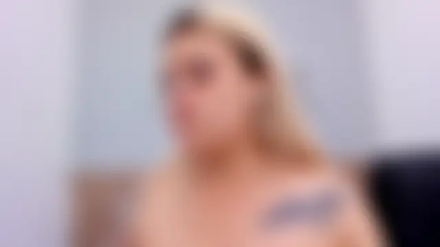 SalommeeT Chat XXX in diretta