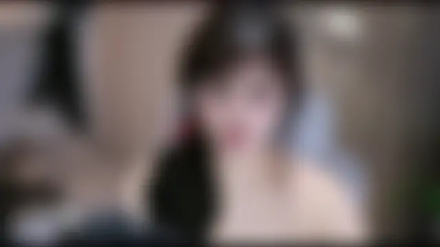 Cecily Chat Room in diretta