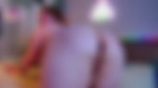 Pokój czatu na żywo – RubyValen