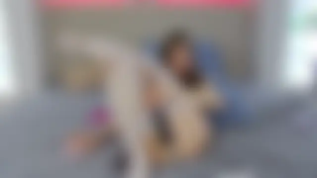 Chat soba uživo modela EileenElfie