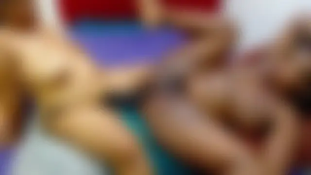 Pokazy przed kamerką – EMBER_FOX