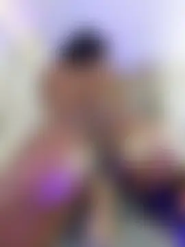 Pokazy przed kamerką – Keirahartz