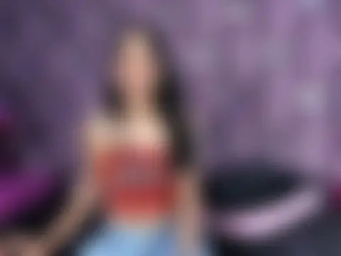 hazel_18_ Chat XXX in diretta