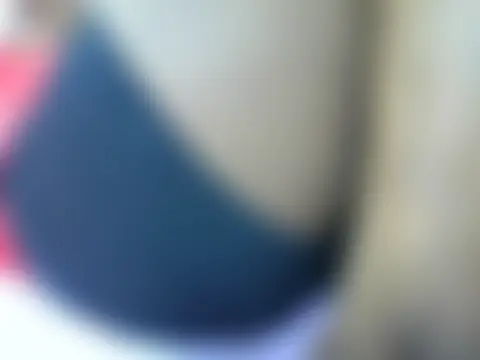 Thandie40 Live chatroom