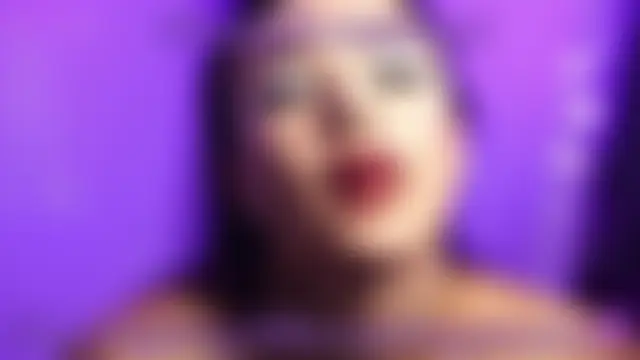 Dakota_Blare – Naživo chatovacia miestnosť