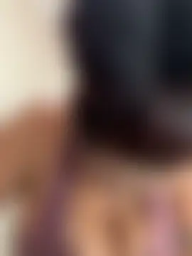 Sara-77のライブXXXチャット